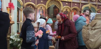 Волонтёрские акции на Серафимовском приходе в г.Белоозёрске