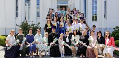 23-й выпуск Серафимовской воскресной школы
