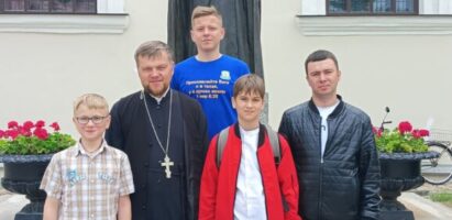 Поездка молодёжного движения в Жировичи