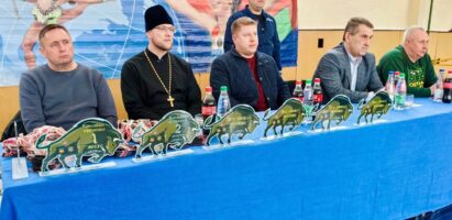 В Белоозёрске прошел открытый чемпионат области по жиму штанги лёжа