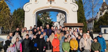 Серафимовская воскресная школа совершила духовно-просветительскую  поездку, посвящённую Дню православной книги