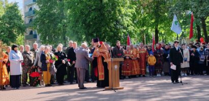 Книга «Духовно-патриотическая работа на  приходе храма преподобного Серафима Саровского в г.Белоозёрске»