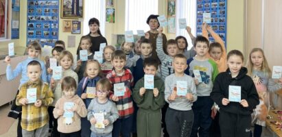 Духовно-патриотическая акция  «С днём защитника Отечества!»  на приходе храма преподобного Серафима Саровского в г.Белоозёрске